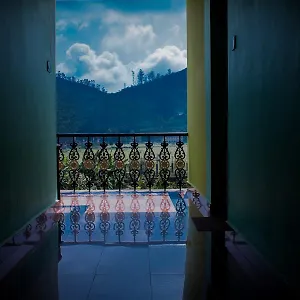 Bed & Breakfast Smm Munnar